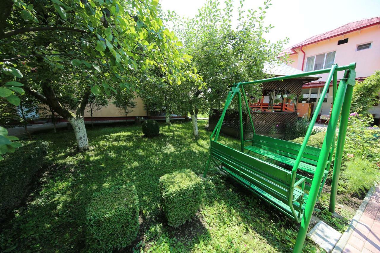 Pensiunea Criveanu Horezu Kültér fotó